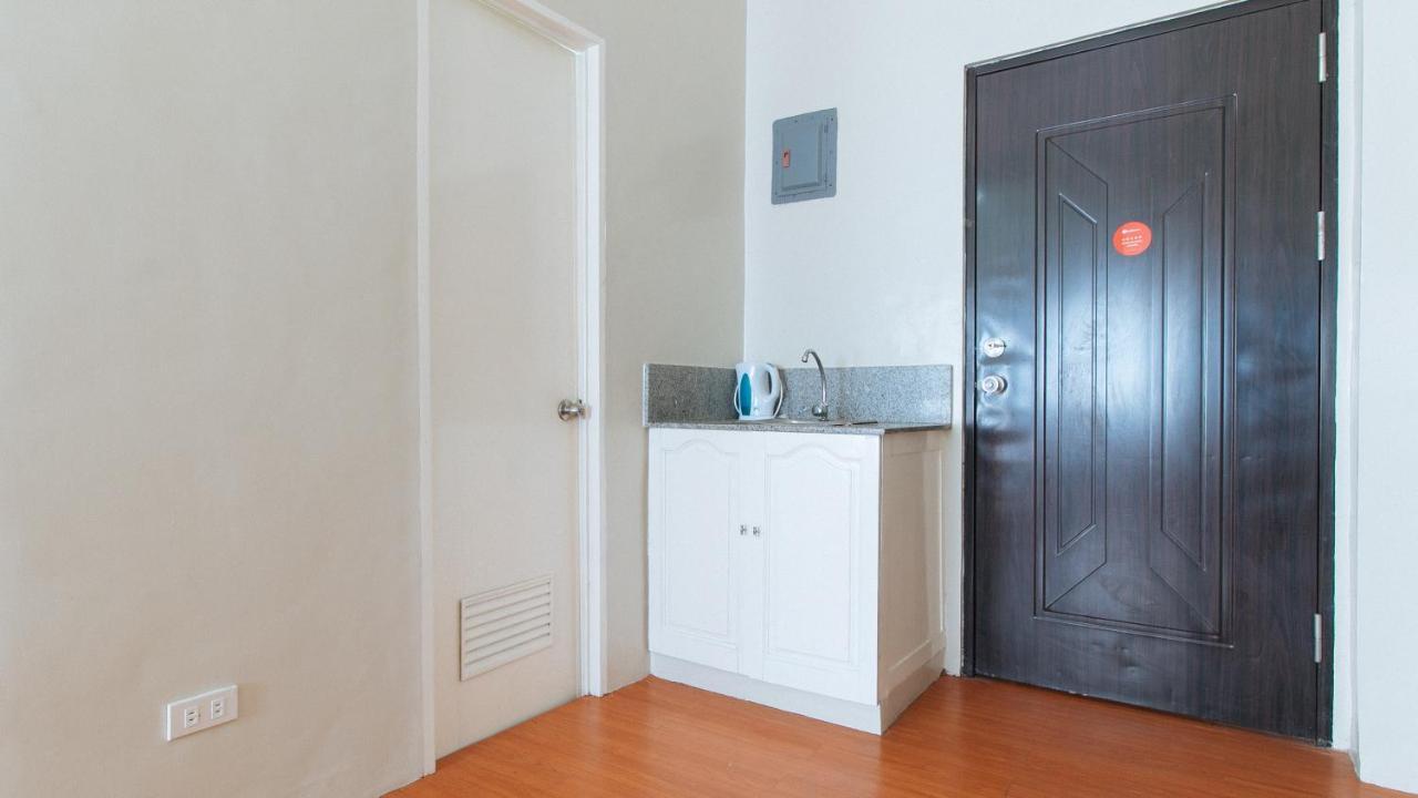 Reddoorz @ Kassel North Caloocan Ngoại thất bức ảnh